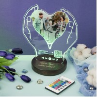 Фото світильник 3D нічник з фотографією на акрилі у формі серця з піснею та особистим гравіюванням на базі, оригінальний подарунок для близьких